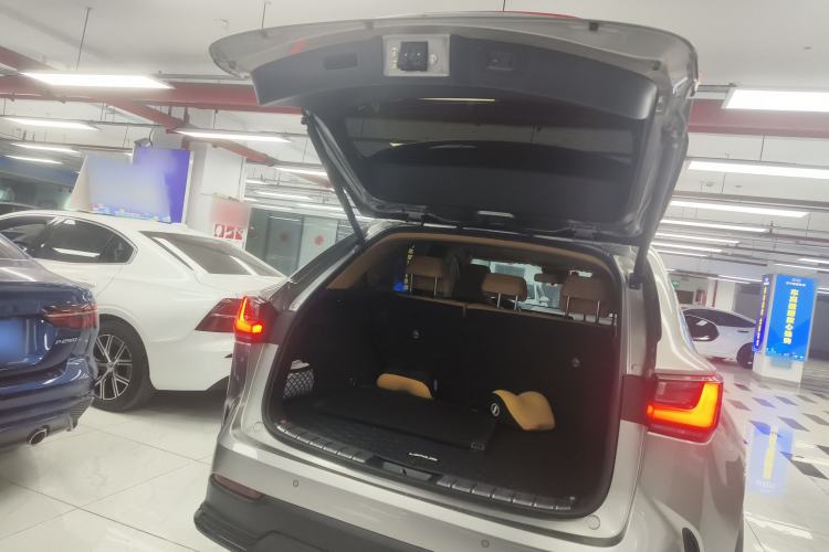 Used Lexus NX 2022 260 Front-Wheel Drive Chuan Yue Edition Trunk
