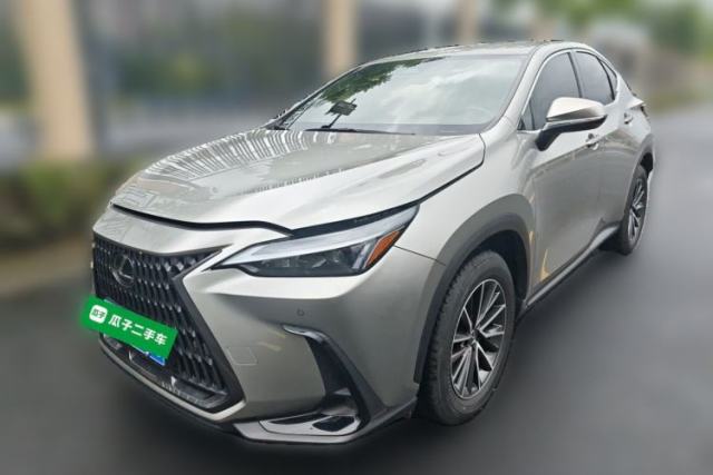 Lexus NX 2022 260 Front-Wheel Drive Chuanchi Edition مستعملة