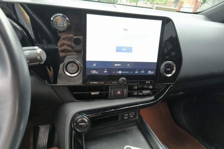 Used Lexus NX 2022 260 Front-Wheel Drive Chuanchi Edition Audio And AC Panel