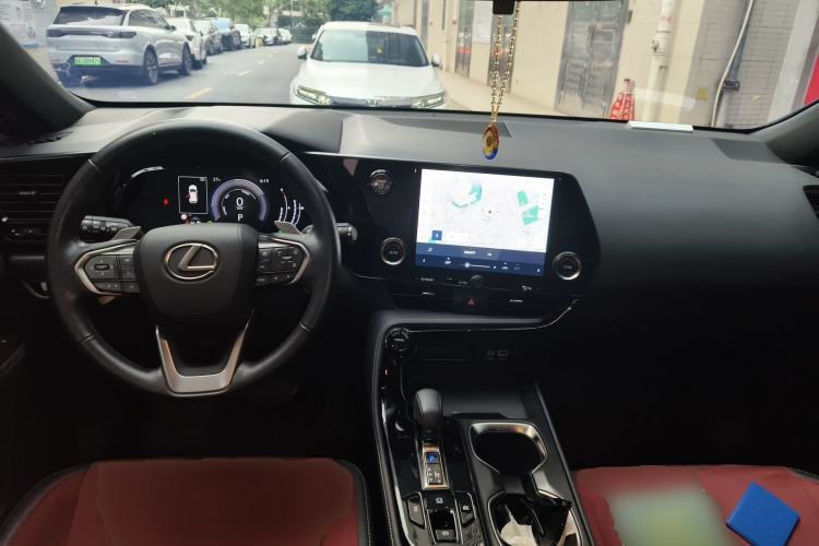 Used Lexus NX 2022 350h Front-Wheel Drive Xinchichi Edition Center Console