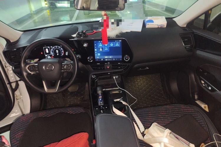 Used Lexus NX 2022 260 Front-Wheel Drive Chuanchi Edition Center Console
