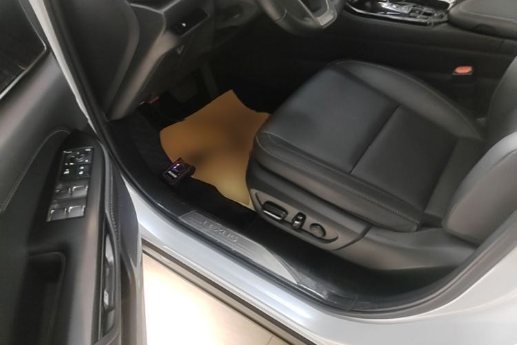Used Lexus NX 2022 260 Front-Wheel Drive Chuan Yue Edition Driver Seat