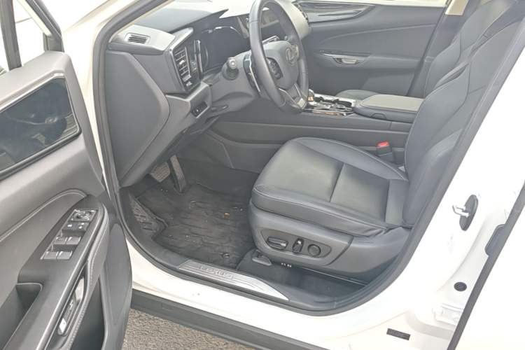 Used Lexus NX 2022 260 Front-Wheel Drive Chuan Yue Edition Driver Seat