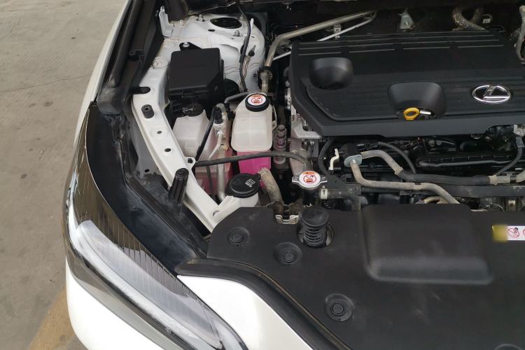 Used Lexus NX 2022 350h Front-Wheel-Drive Innovation Edition Engine Bay Right