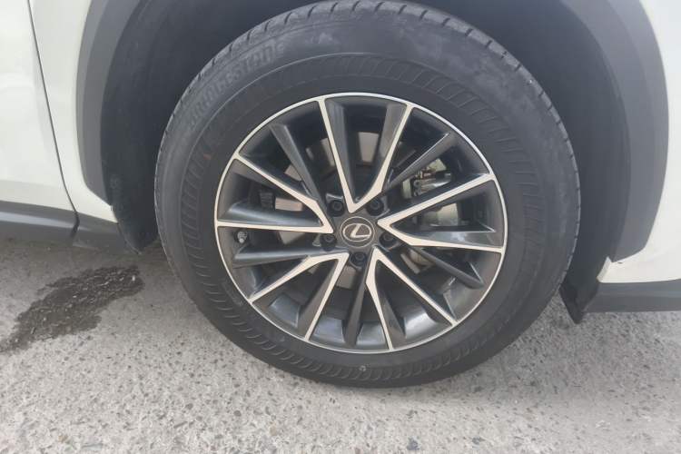 Used Lexus NX 2022 350h Front-Wheel-Drive Innovation Edition Exterior 1