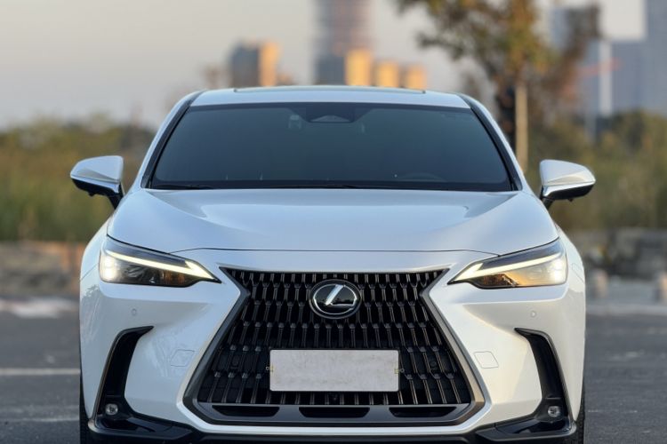Used Lexus NX 2022 260 Front-Wheel Drive Chuan Yue Edition Exterior 2