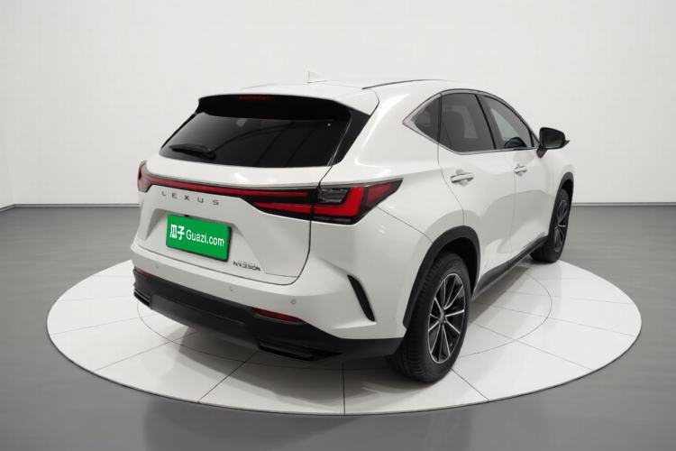 Used Lexus NX 2022 350h Front-Wheel-Drive Innovation Edition Exterior 5