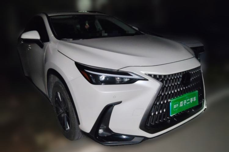 Used Lexus NX 2022 260 Front-Wheel Drive Chuan Yue Edition Front Right 45 Deg