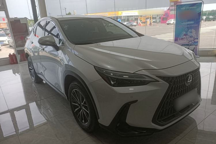 Used Lexus NX 2022 260 Front-Wheel Drive Chuan Yue Edition Front Right 45 Deg
