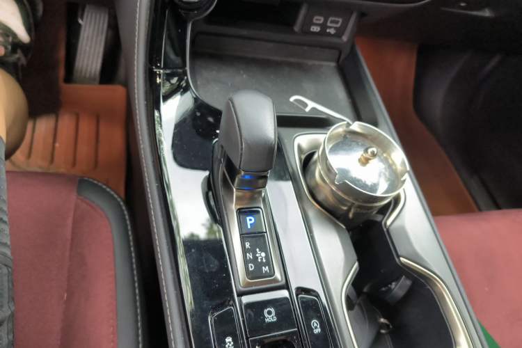 Used Lexus NX 2022 260 Front-Wheel Drive Chuanchi Edition Gear Lever