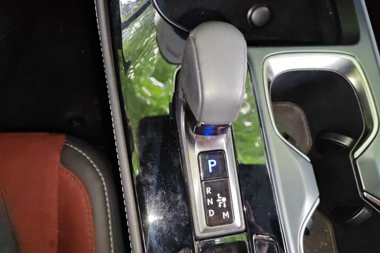 Used Lexus NX 2022 260 Front-Wheel Drive Chuanchi Edition Gear Lever