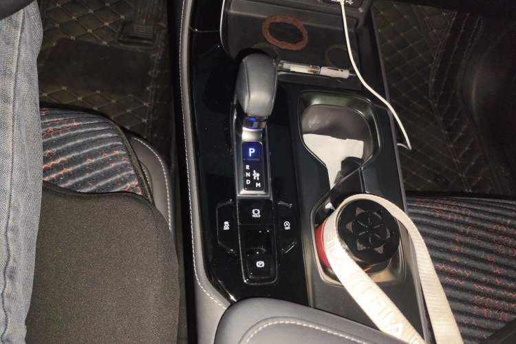 Used Lexus NX 2022 260 Front-Wheel Drive Chuanchi Edition Gear Lever