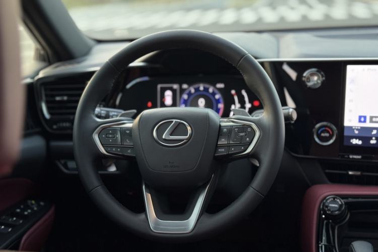 Used Lexus NX 2022 260 Front-Wheel Drive Chuan Yue Edition Interior 1