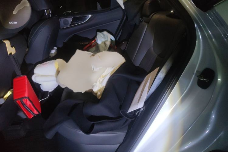 Used Lexus NX 2022 350h Front-Wheel-Drive Innovation Edition Interior 4