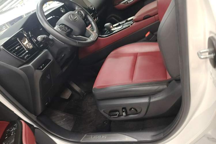Used Lexus NX 2022 350h Front-Wheel-Drive Innovation Edition Left Front Seat