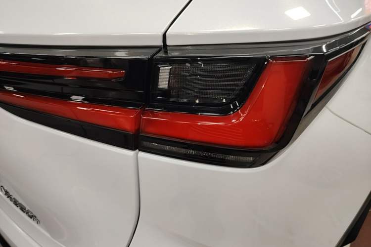 Used Lexus NX 2022 350h Front-Wheel-Drive Innovation Edition Right Rear Taillight