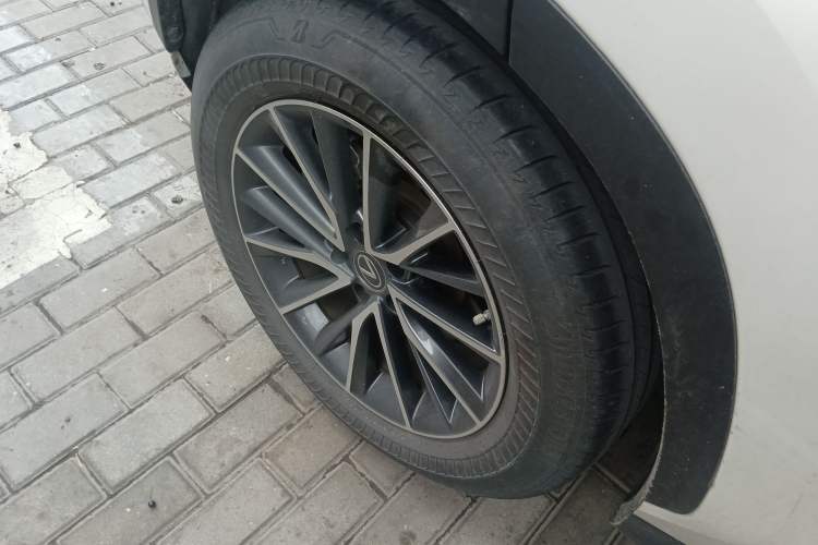 Used Lexus NX 2022 260 Front-Wheel Drive Chuanchi Edition Right Rear Wheel Hub