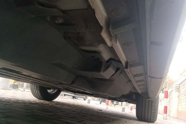 Used Lexus NX 2022 260 Front-Wheel Drive Chuanchi Edition Right Side Sill