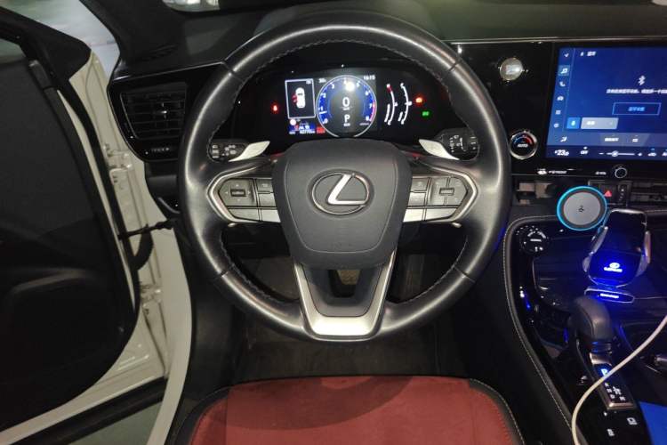Used Lexus NX 2022 260 Front-Wheel Drive Chuanchi Edition Steering Wheel