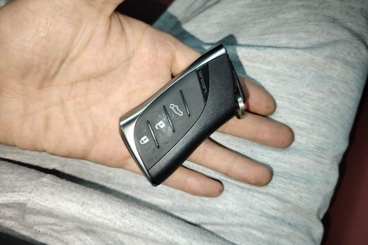 Used Lexus NX 2022 350h Front-Wheel-Drive Innovation Edition Vehicle Key