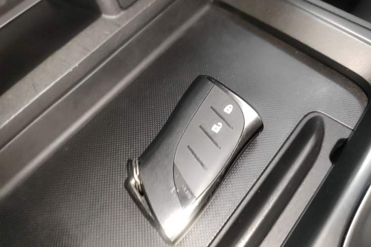 Used Lexus NX 2022 260 Front-Wheel Drive Chuan Yue Edition Vehicle Key