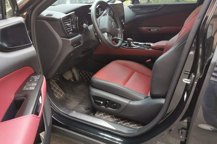 Used Lexus NX 2023 260 Front-Wheel Drive Chuan Yue Edition Driver Seat