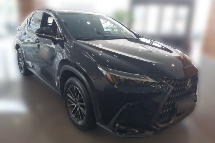 Used Lexus NX 2023 260 Front-Wheel Drive Chuan Yue Edition Front Right 45 Deg