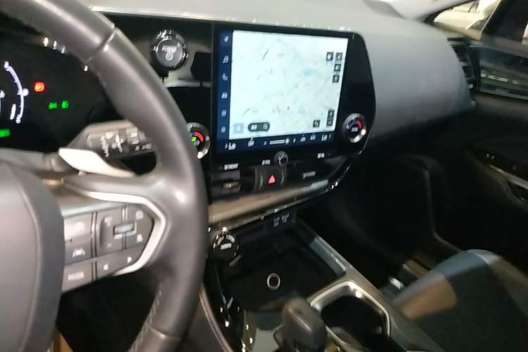 Used Lexus NX 2023 350h Front-Wheel-Drive Chuan Yue Edition Audio And AC Panel