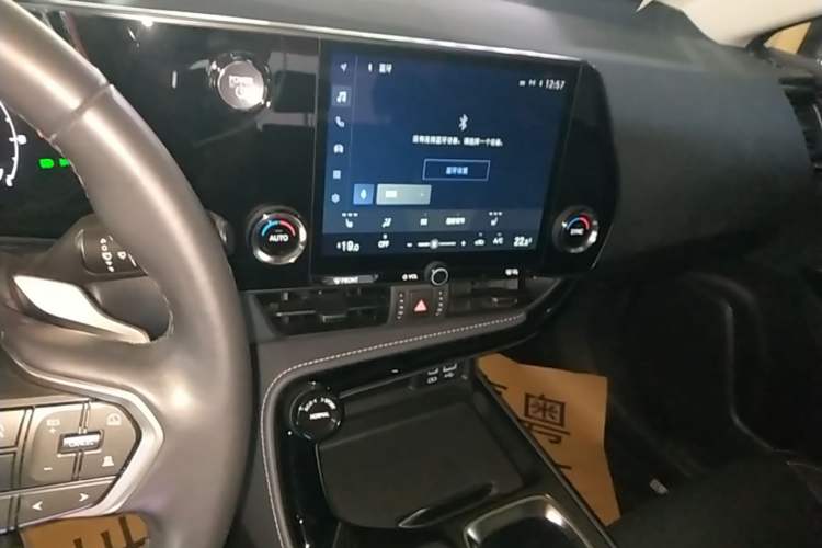 Used Lexus NX 2023 350h Front-Wheel-Drive Chuan Yue Edition Audio And AC Panel