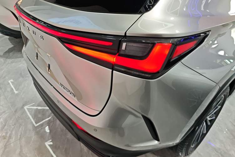 Used Lexus NX 2023 350h Front-Wheel-Drive Chuan Yue Edition Exterior 3