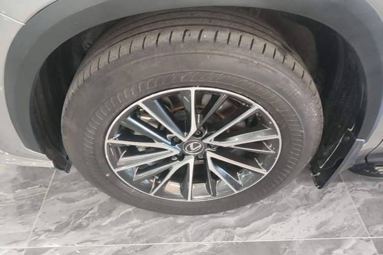 Used Lexus NX 2023 260 Front-Wheel Drive Chuanchi Edition Exterior 4