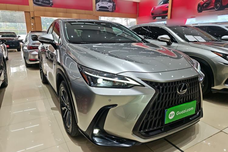 Used Lexus NX 2023 350h Front-Wheel-Drive Chuan Yue Edition Front Right 45 Deg