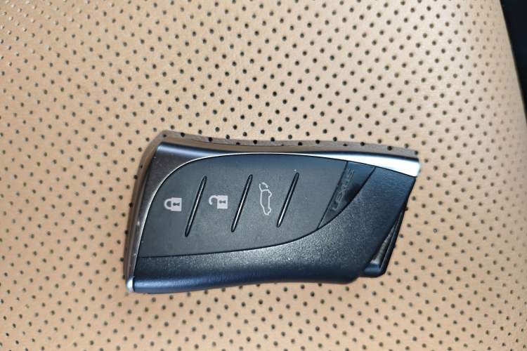 Used Lexus NX 2023 260 Front-Wheel Drive ChuanYou Special Edition Interior 1