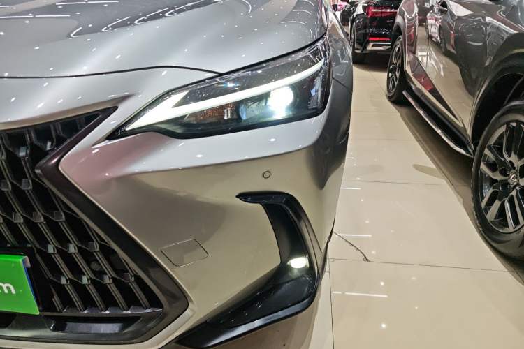 Used Lexus NX 2023 350h Front-Wheel-Drive Chuan Yue Edition Left Front Headlight