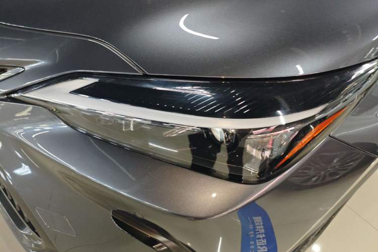 Used Lexus NX 2023 260 Front-Wheel Drive ChuanYou Special Edition Left Front Headlight