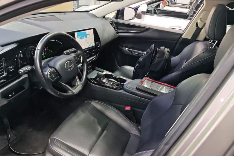 Used Lexus NX 2023 350h Front-Wheel-Drive Chuan Yue Edition Left Front Seat