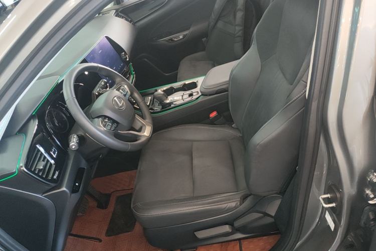 Used Lexus NX 2023 260 Front-Wheel Drive Chuanchi Edition Left Front Seat