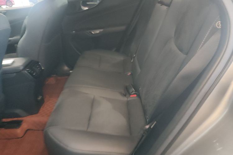 Used Lexus NX 2023 260 Front-Wheel Drive Chuanchi Edition Left Rear Seat
