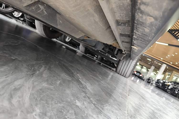 Used Lexus NX 2023 350h Front-Wheel-Drive Xinchichi Version Left Side Sill