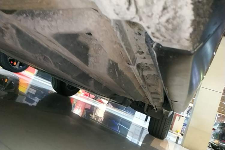 Used Lexus NX 2023 350h Front-Wheel-Drive Chuan Yue Edition Left Side Sill