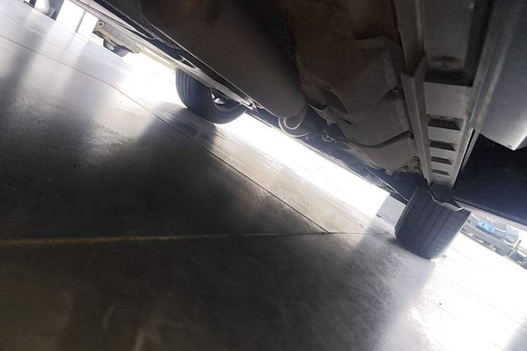 Used Lexus NX 2023 350h Front-Wheel-Drive Xinchichi Version Right Side Sill
