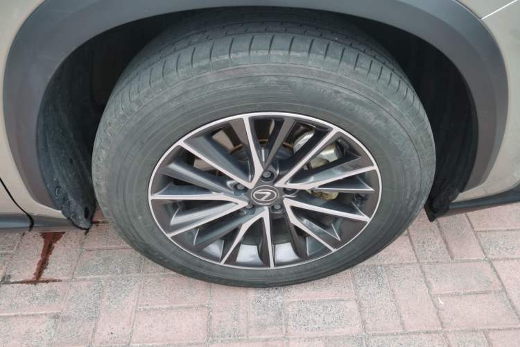 Used Lexus NX 2023 260 Front-Wheel Drive Chuanchi Edition Right Front Wheel Hub