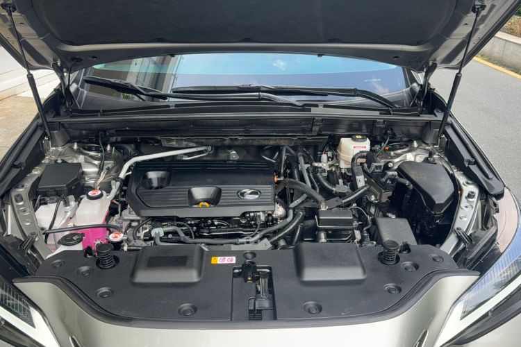 Used Lexus NX 2023 350h Front-Wheel-Drive Xinchichi Version Engine Bay
