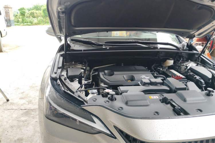 Used Lexus NX 2023 260 Front-Wheel Drive Chuanchi Edition Engine Bay Right