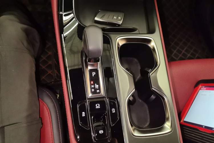 Used Lexus NX 2023 260 Front-Wheel Drive Chuan Yue Edition Gear Lever
