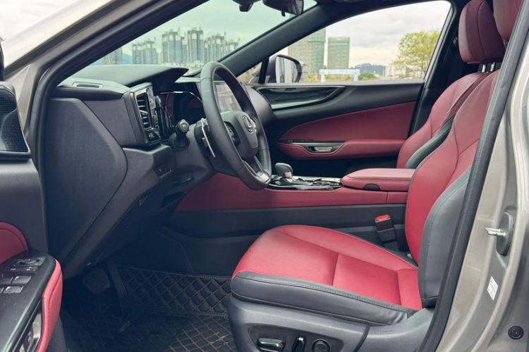 Used Lexus NX 2023 260 Front-Wheel Drive Chuan Yue Edition Interior 2