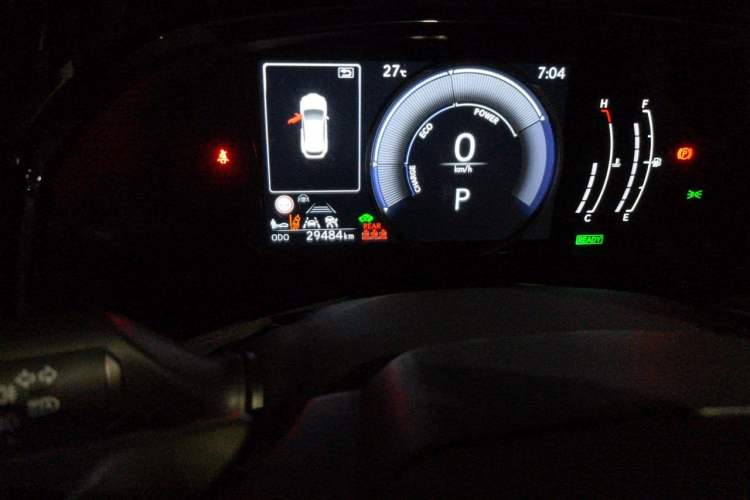 Used Lexus NX 2023 350h Front-Wheel-Drive Chuan Yue Edition Odometer Close Up
