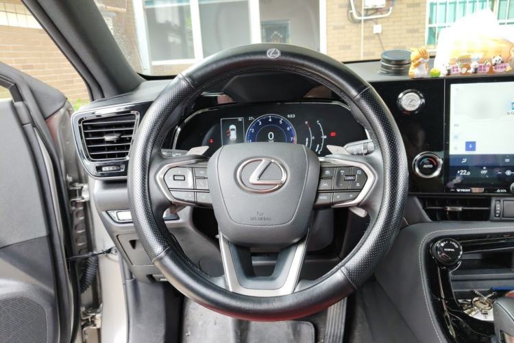 Used Lexus NX 2023 260 Front-Wheel Drive Chuanchi Edition Steering Wheel