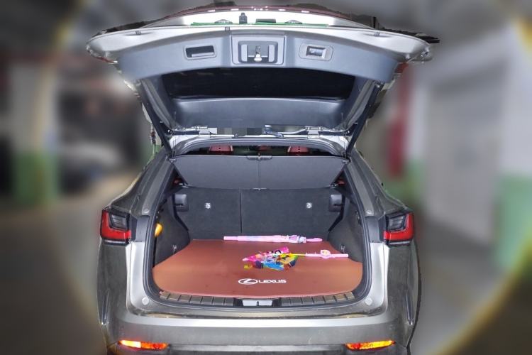 Used Lexus NX 2023 260 Front-Wheel Drive Chuan Yue Edition Trunk