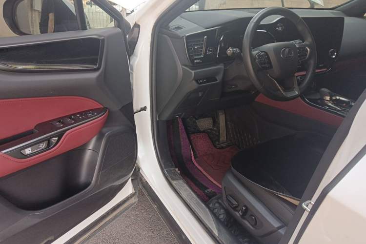 Used Lexus NX 2023 260 Front-Wheel Drive ChuanYou Special Edition Driver Seat